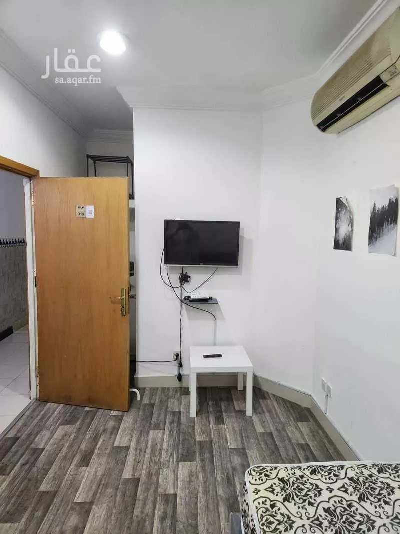 1 bedroom apartment in Al Salamah 10