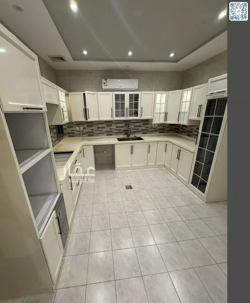 5 bedroom apartment in Al Hamdaniyah 15