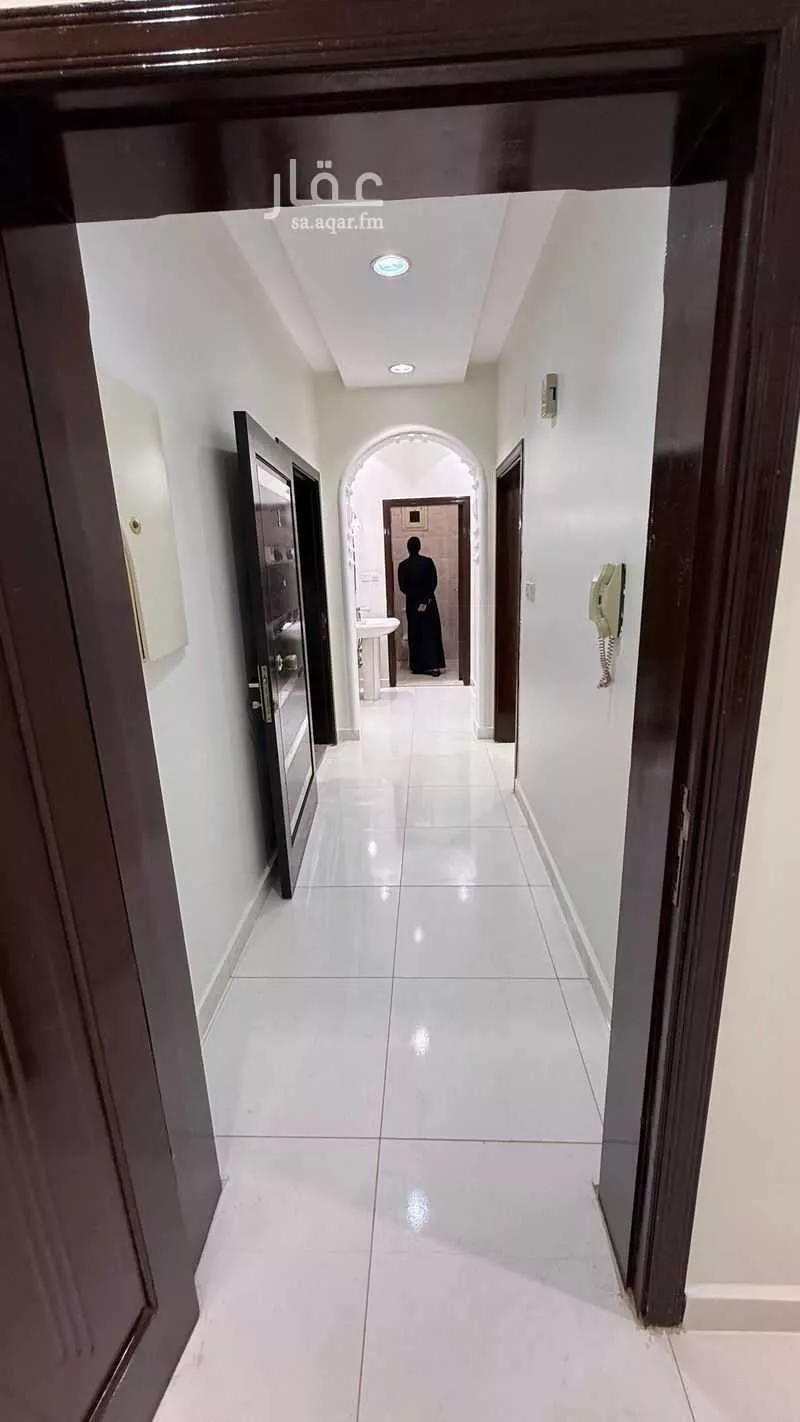 4 bedroom apartment in Al Fardus, Jeddah 4