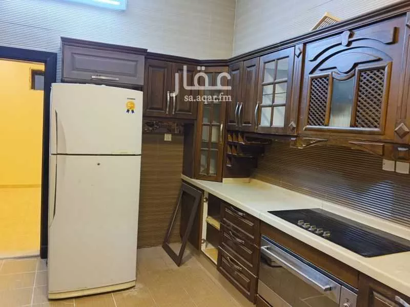 4 bedroom apartment in Al Basateen 8
