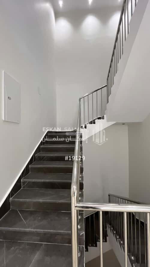 8 bedroom villa in Okaz 1