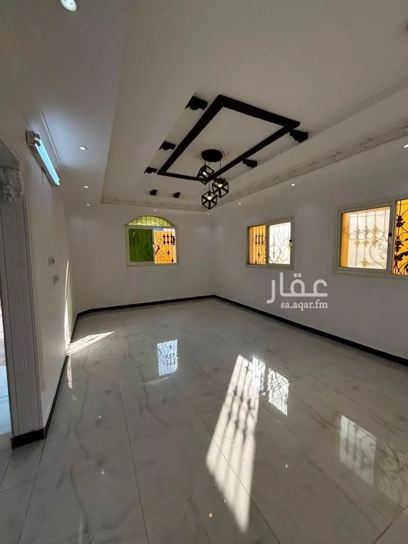 3 bedroom villa in Dhahrat Laban, Riyadh 13