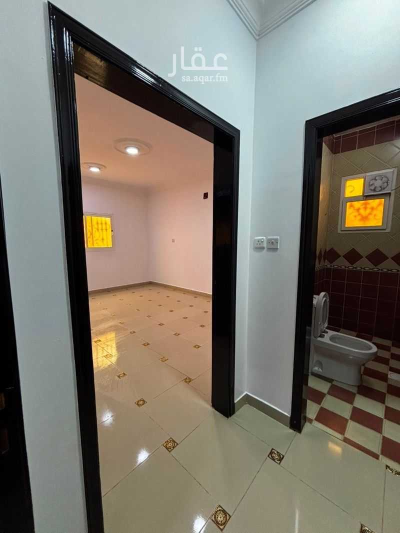 3 bedroom villa in Dhahrat Laban, Riyadh 10