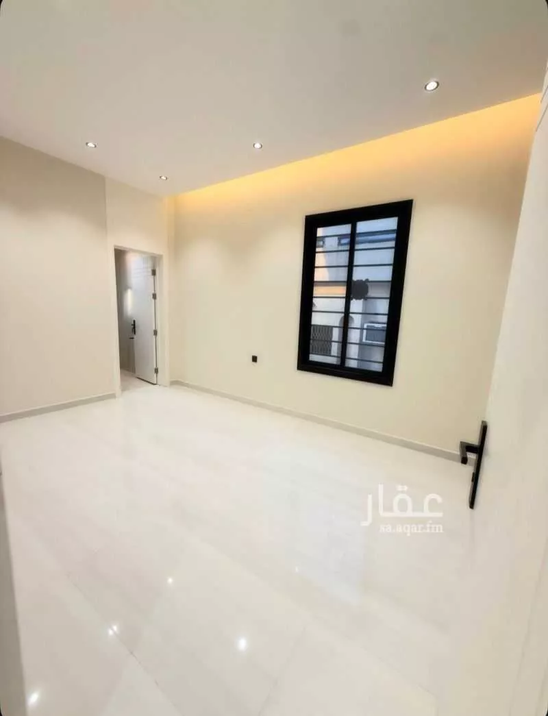 5 bedroom apartment in Ad Duraihimiyah, Riyadh 9