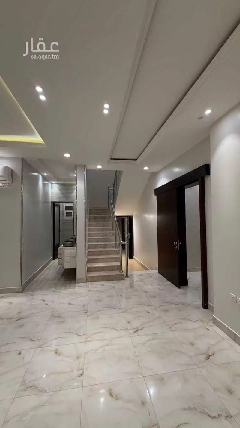 7 bedroom villa in Al Aridh, Riyadh 26
