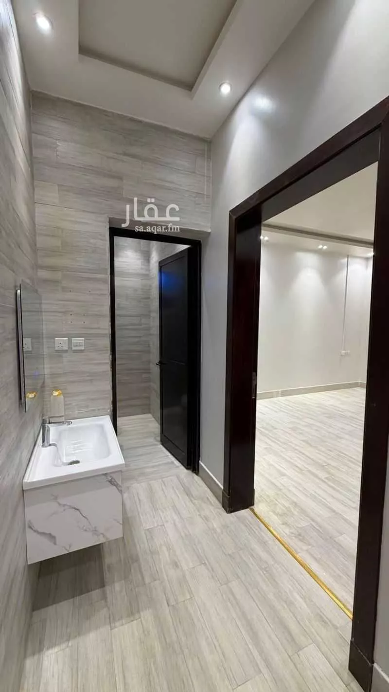 7 bedroom villa in Al Aridh, Riyadh 13