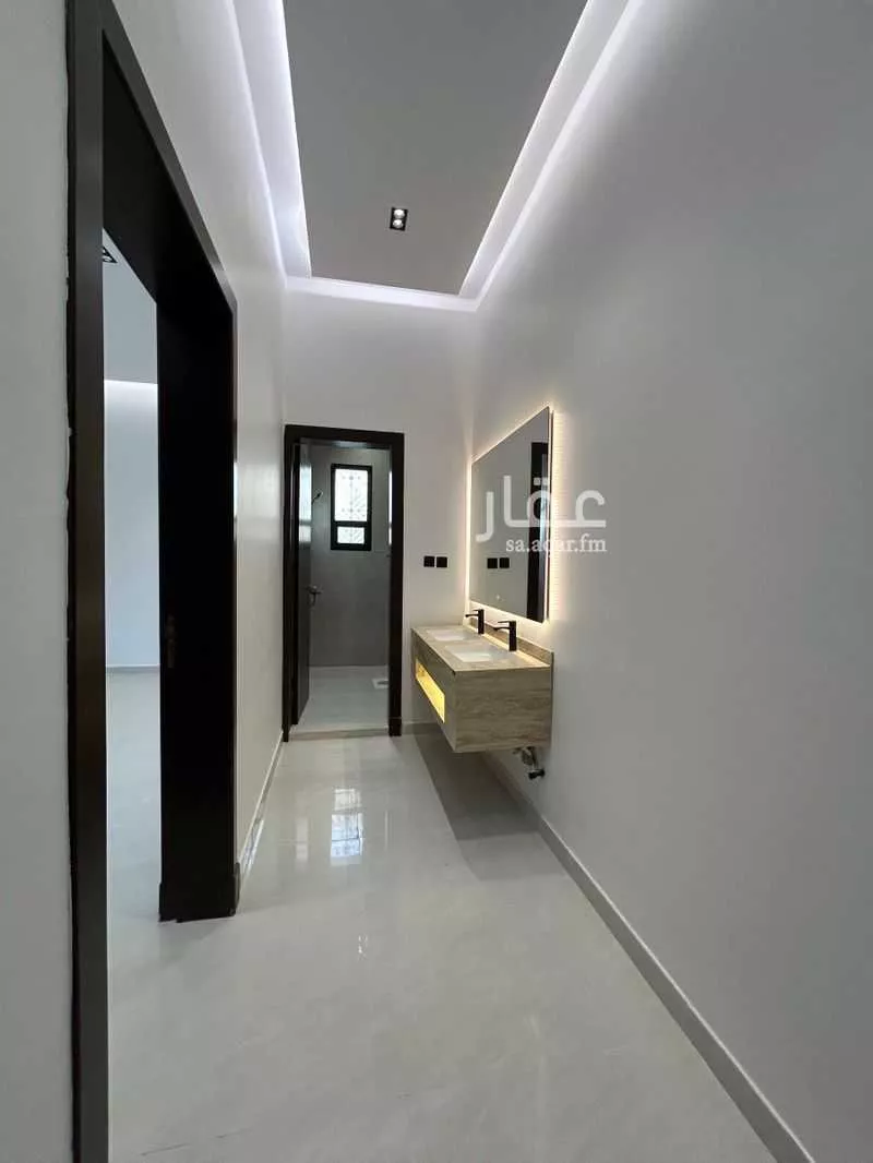5 bedroom villa in An Nadhim, Riyadh 5