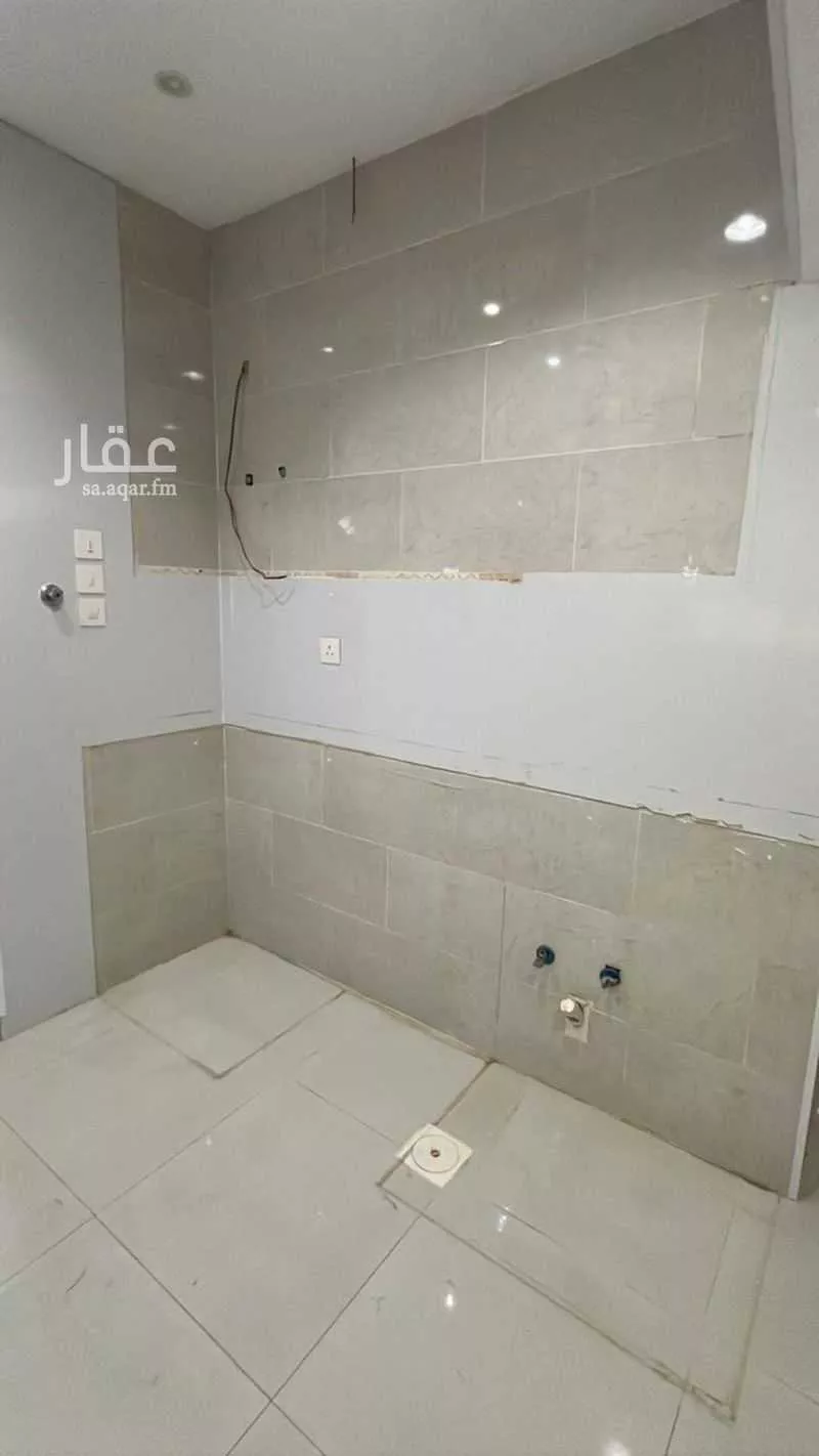 3 bedroom villa in Az Zomorod, Jeddah 6