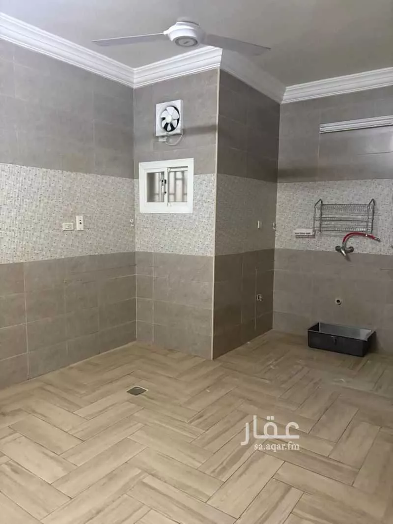 شقة 5 غرف في الصفا 10