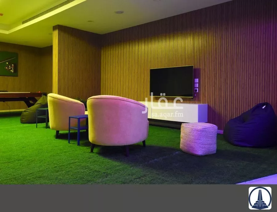 3 bedroom apartment in Al Shati 13