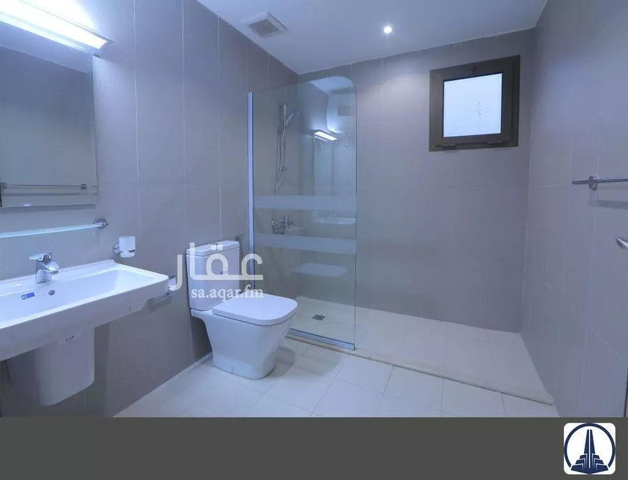 3 bedroom apartment in Al Shati 5