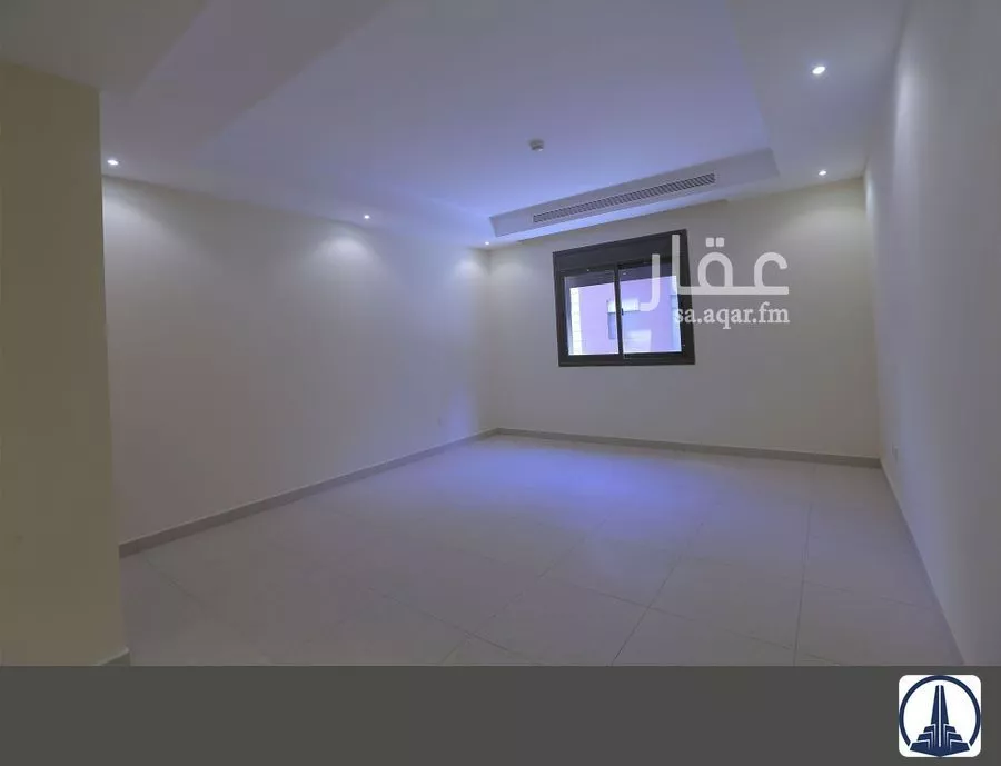 3 bedroom apartment in Al Shati 6