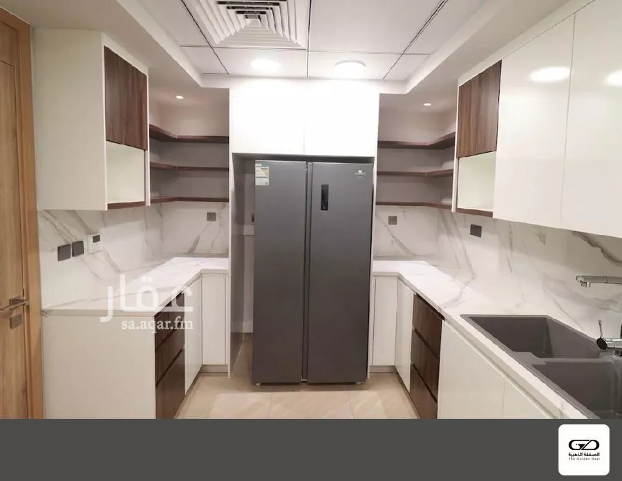 3 bedroom apartment in Al Salamah 7