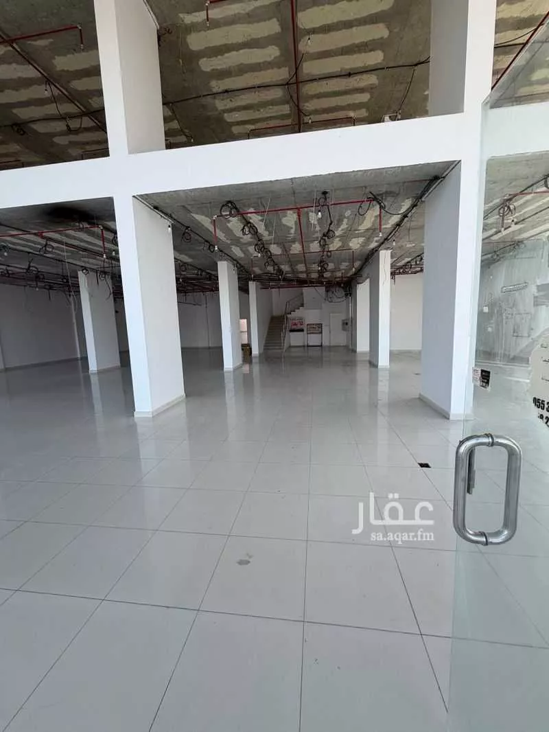 shop in Hittin, Riyadh 3