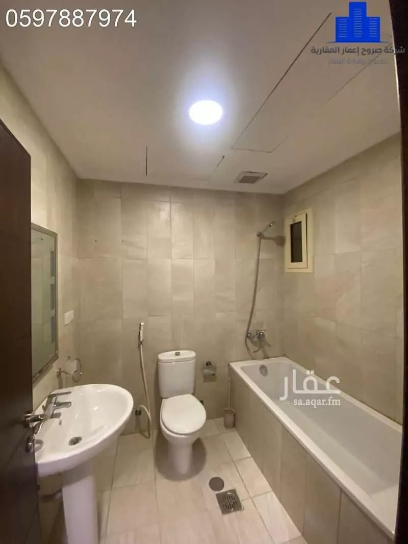 5 bedroom apartment in Al Nahda 11