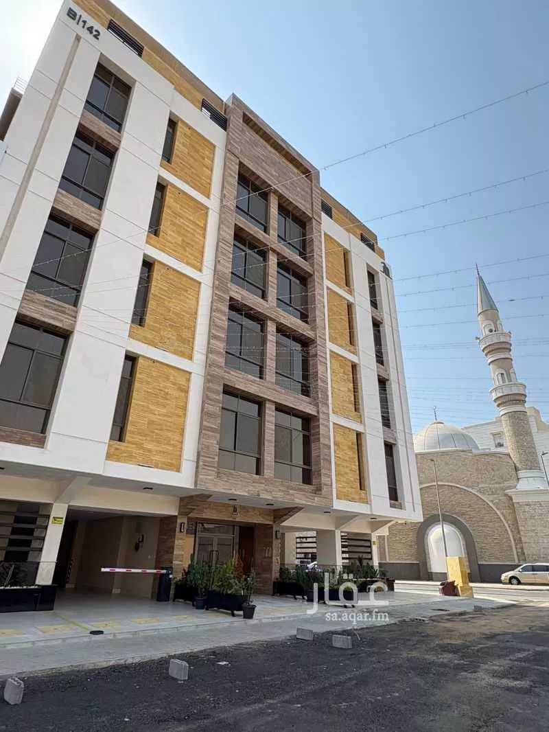 3 bedroom apartment in Al Nazlah Al Sharqiyah 2