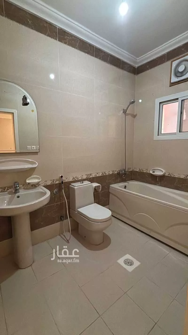 5 bedroom apartment in Al Salamah 16