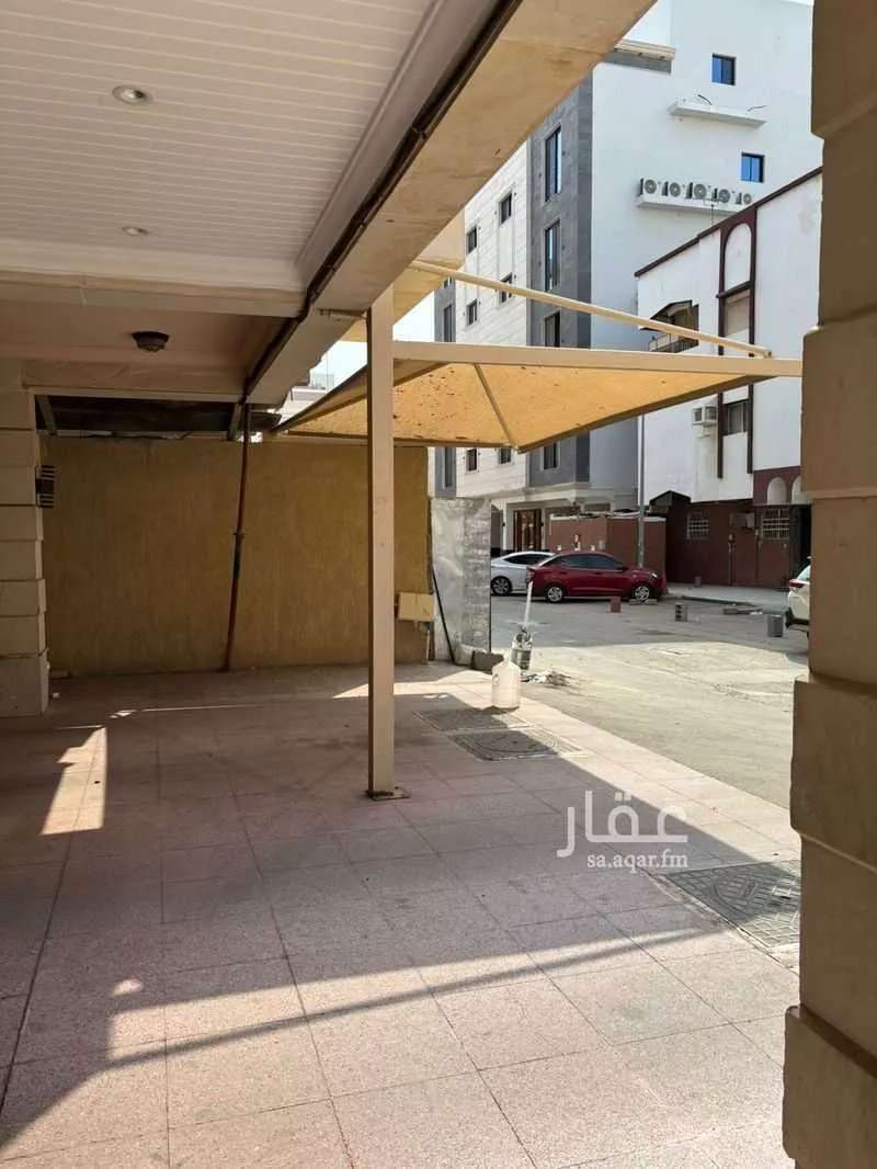 5 bedroom apartment in Al Salamah 18