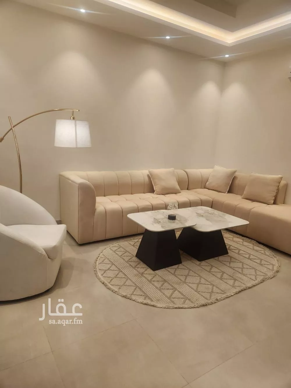 4 bedroom apartment in Al Salamah 5