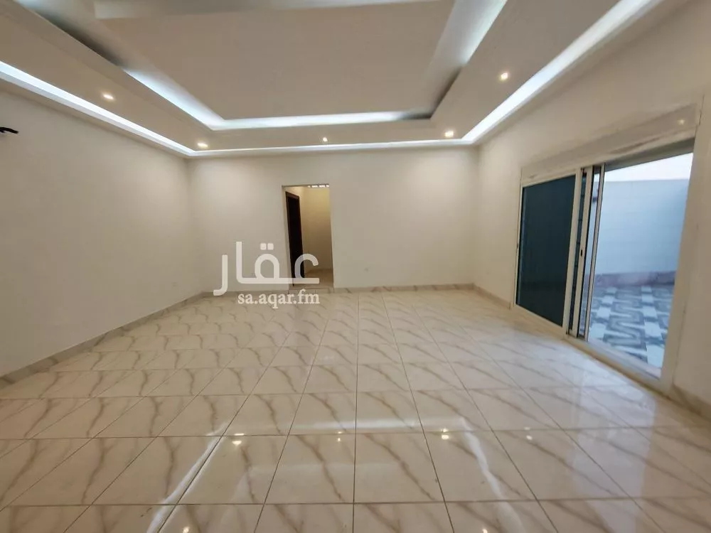 4 bedroom apartment in Al Lulu 26