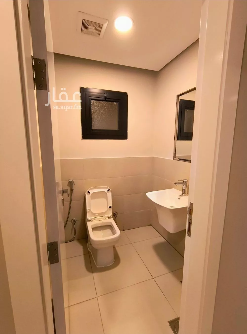 4 bedroom apartment in Al Hamdaniyah 19
