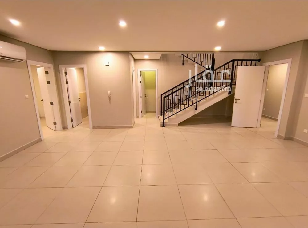 4 bedroom apartment in Al Hamdaniyah 22