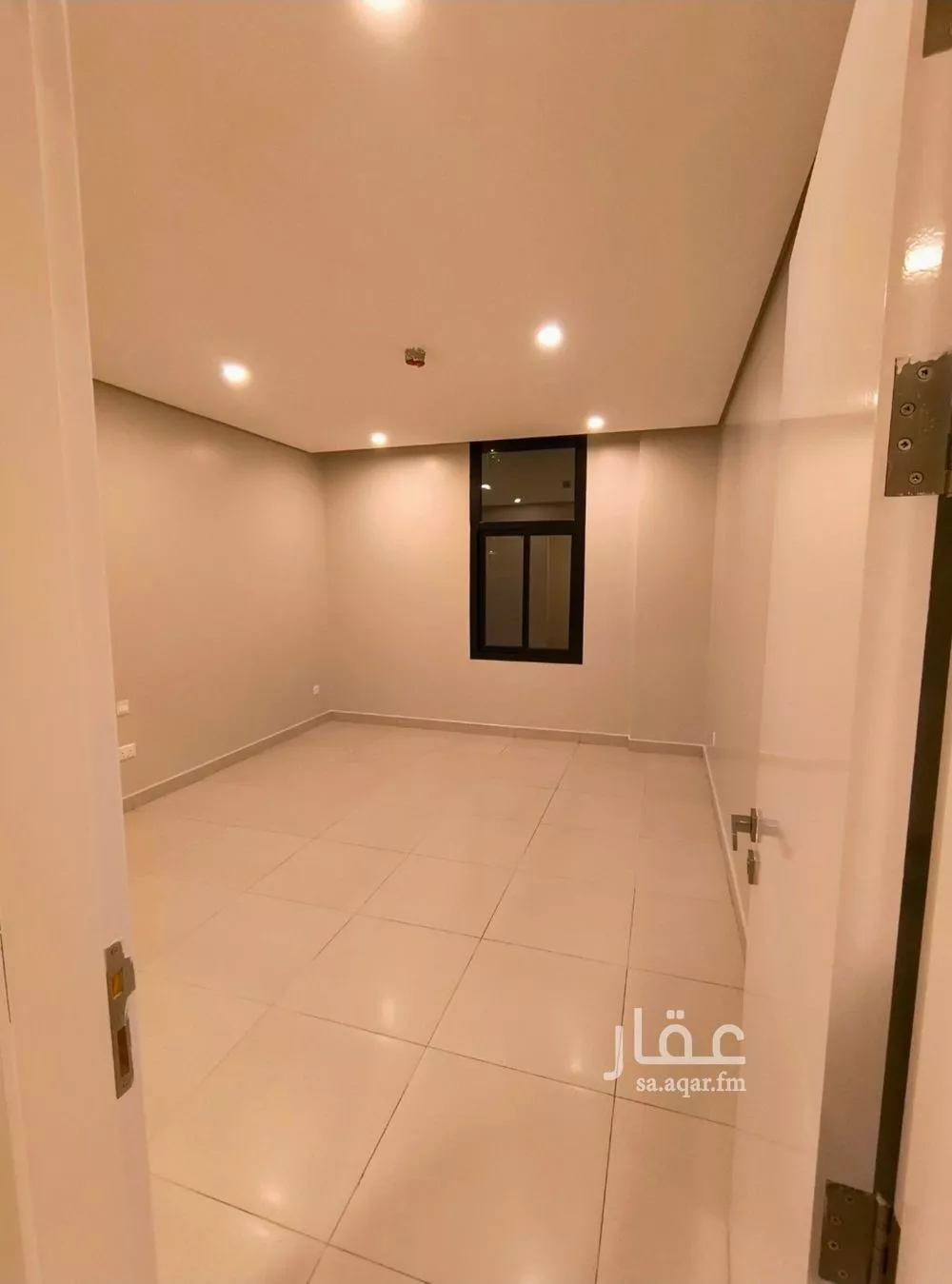 4 bedroom apartment in Al Hamdaniyah 5