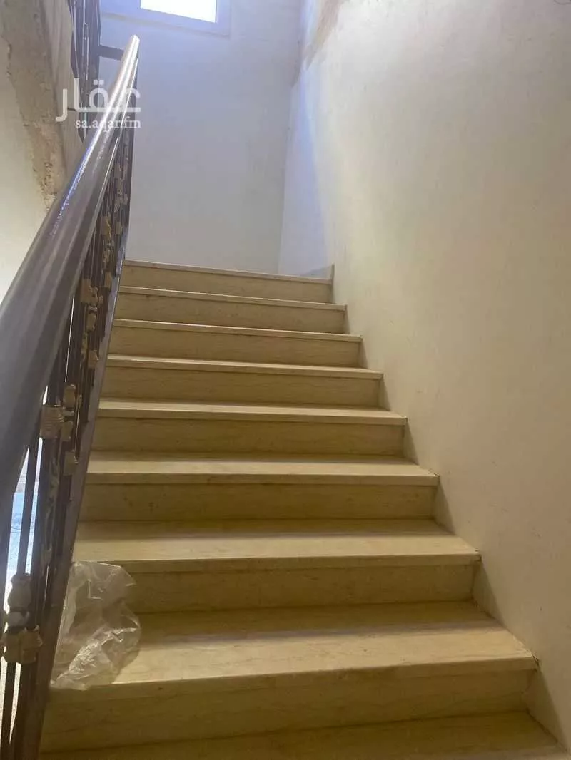 3 bedroom apartment in Al Rawdah, Tabuk 4