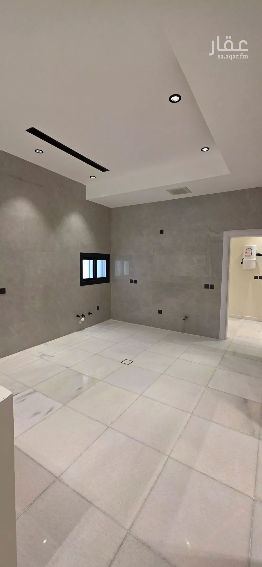 5 bedroom villa in Al Zahra 22