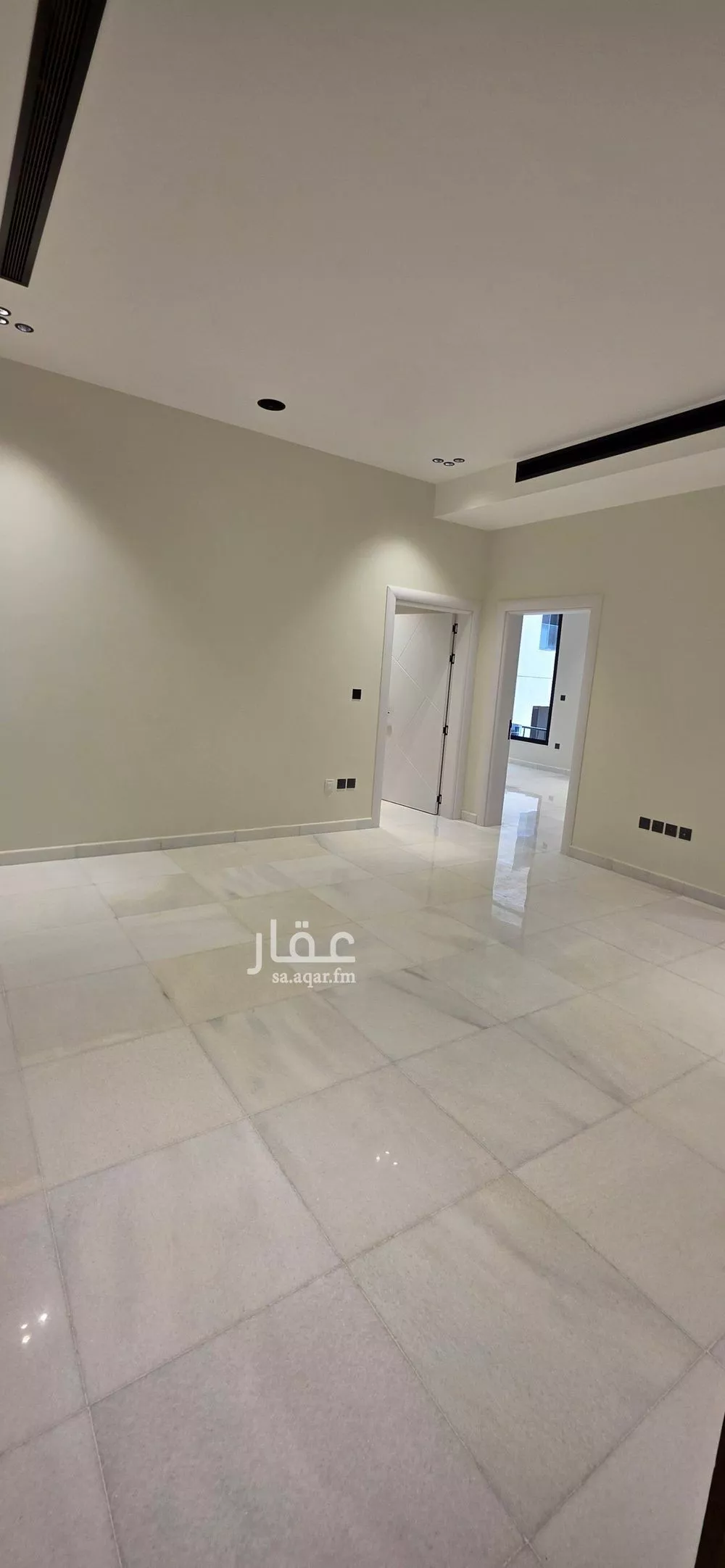 5 bedroom villa in Al Zahra 5