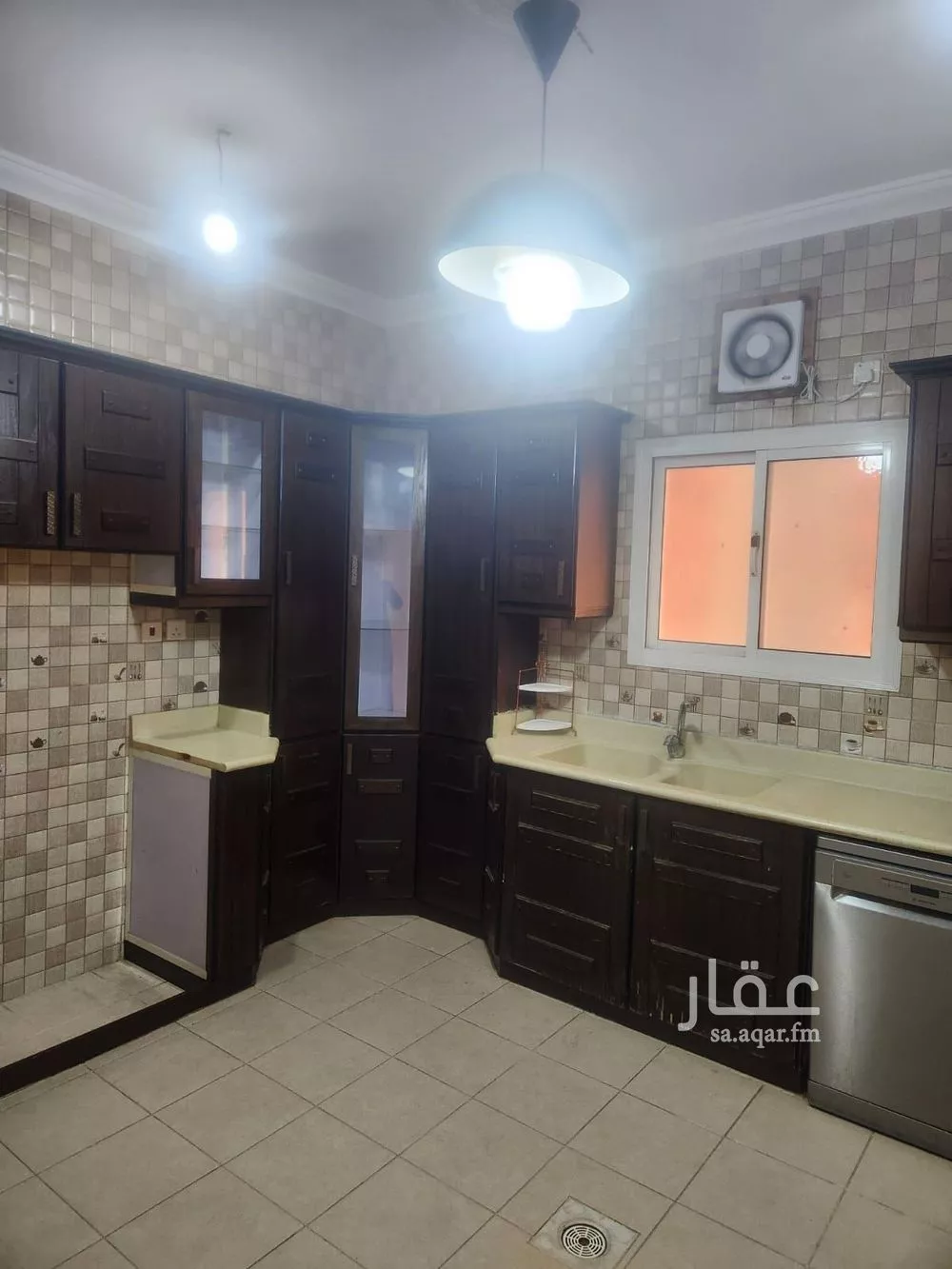 5 bedroom apartment in Al Salamah 13