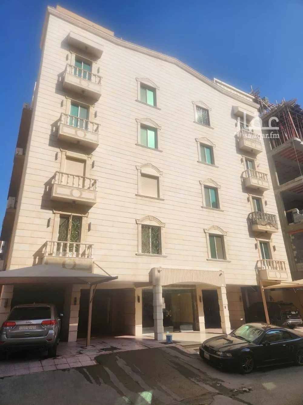 5 bedroom apartment in Al Salamah 16