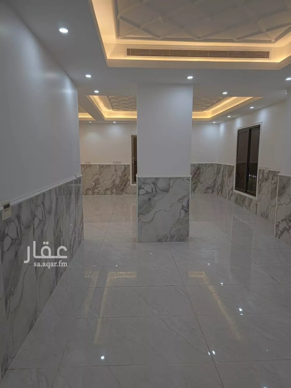 5 bedroom apartment in Al Salamah 19