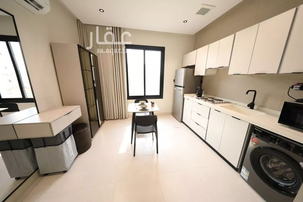 1 bedroom apartment in Al Salamah 12