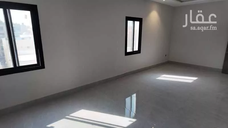 3 bedroom apartment in Al Rawdah 11