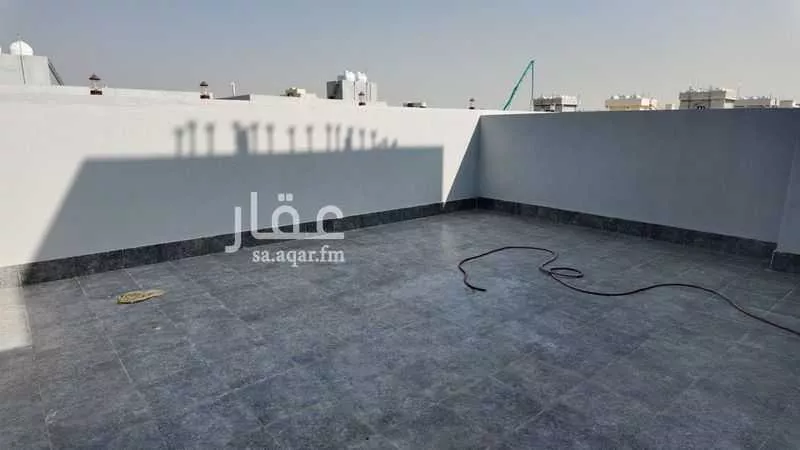 3 bedroom apartment in Al Rawdah 13