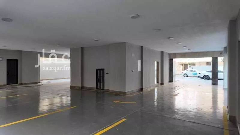 3 bedroom apartment in Al Rawdah 9