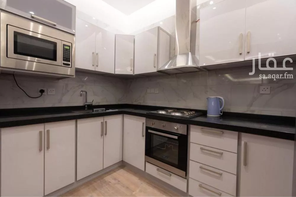 5 bedroom apartment in Az Zomorod 4