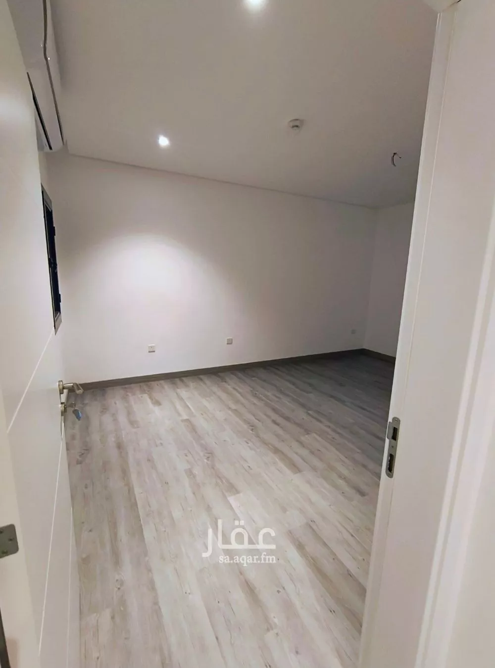 4 bedroom apartment in Al Hamdaniyah 4