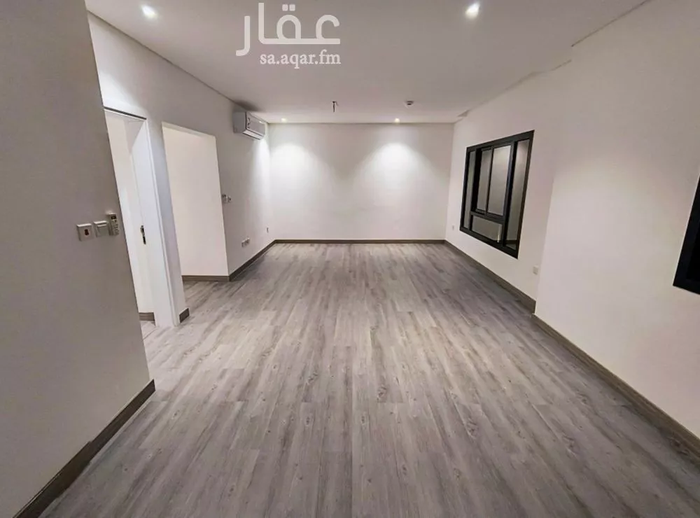 4 bedroom apartment in Al Hamdaniyah 5
