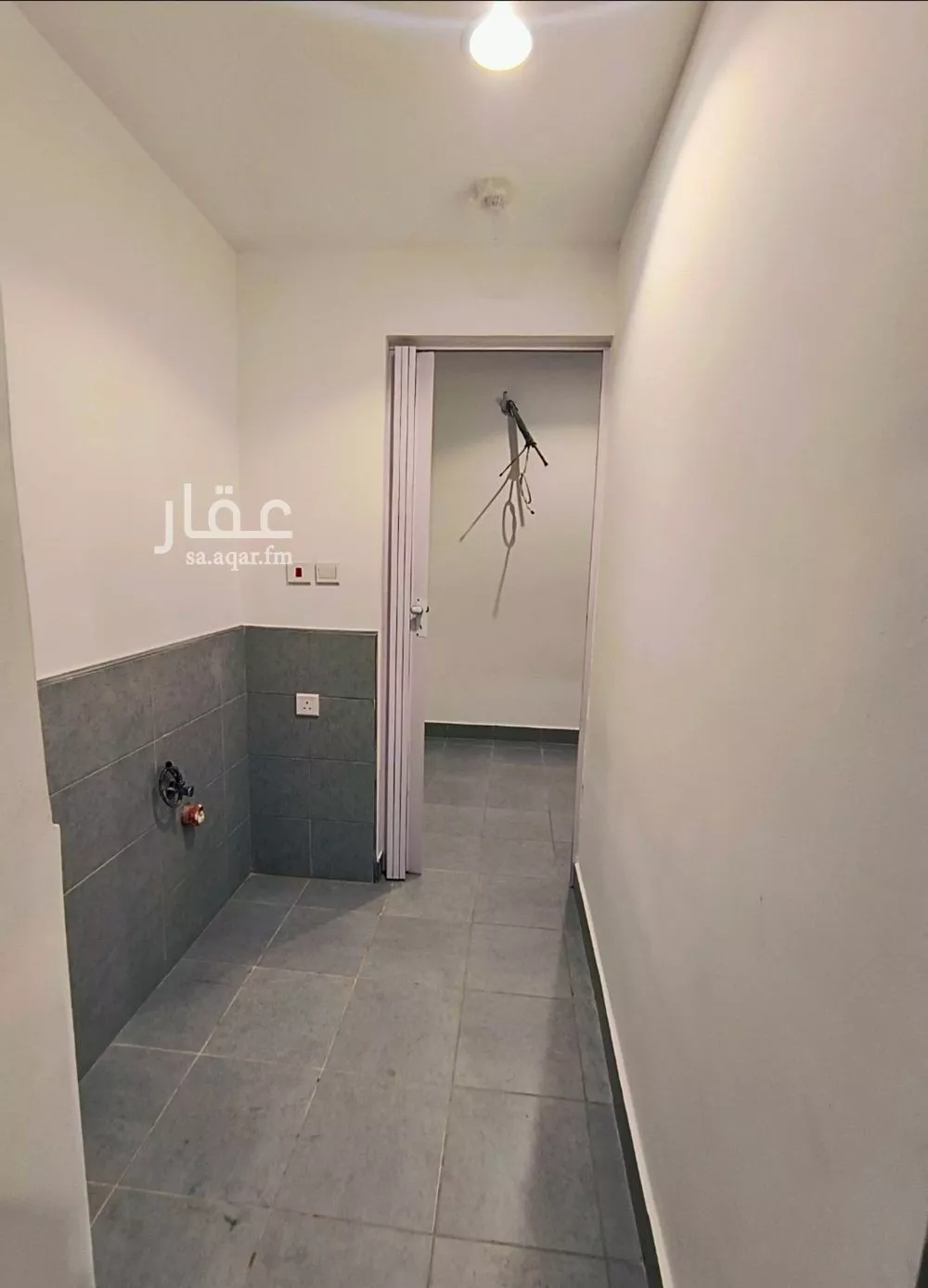 4 bedroom apartment in Al Hamdaniyah 9