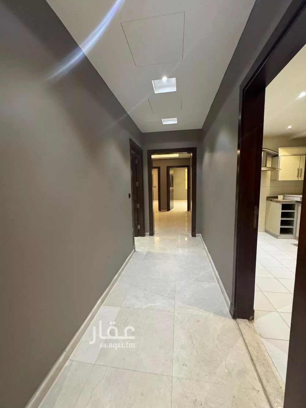 5 bedroom apartment in Al Shati 17