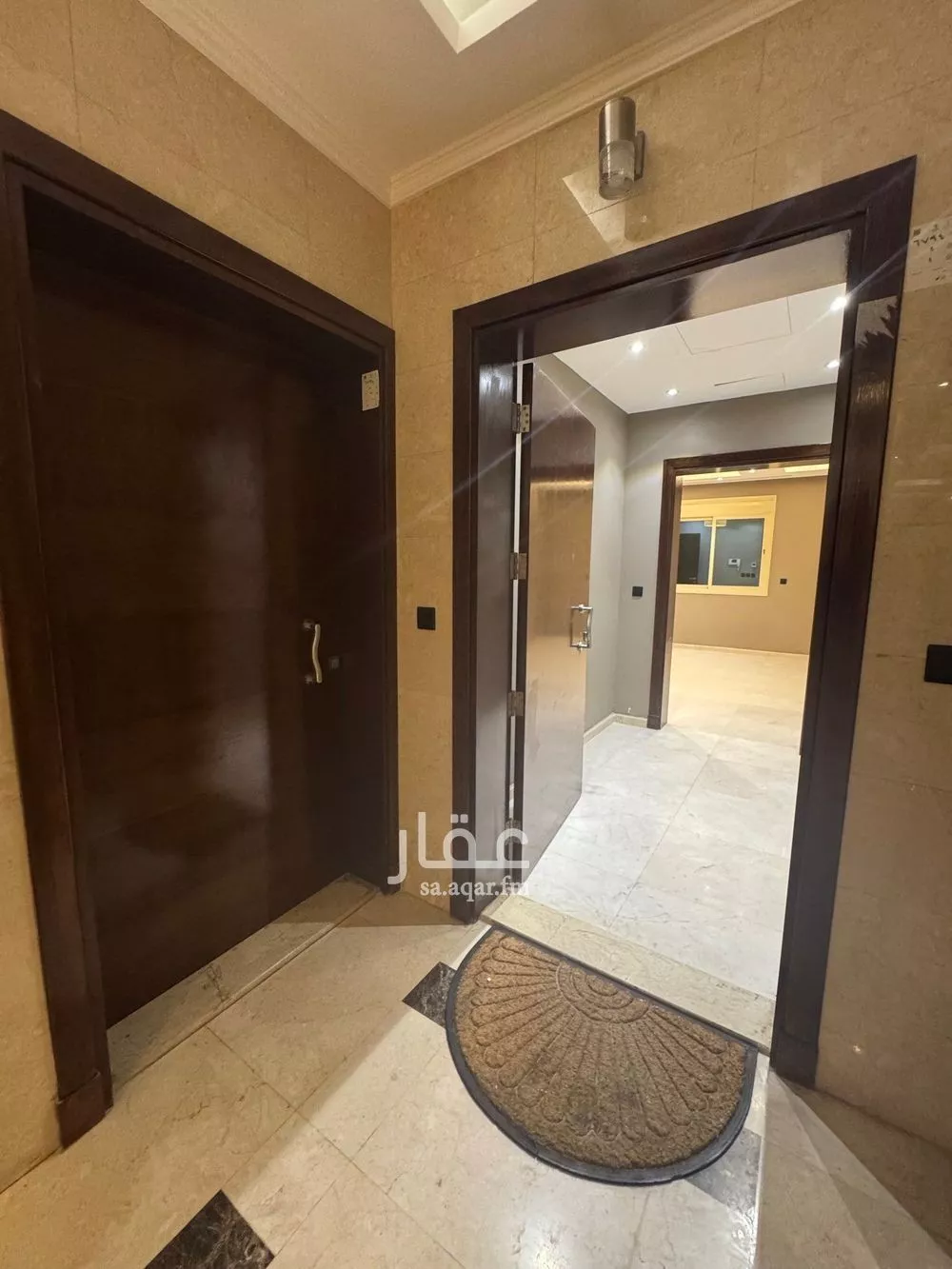 5 bedroom apartment in Al Shati 8