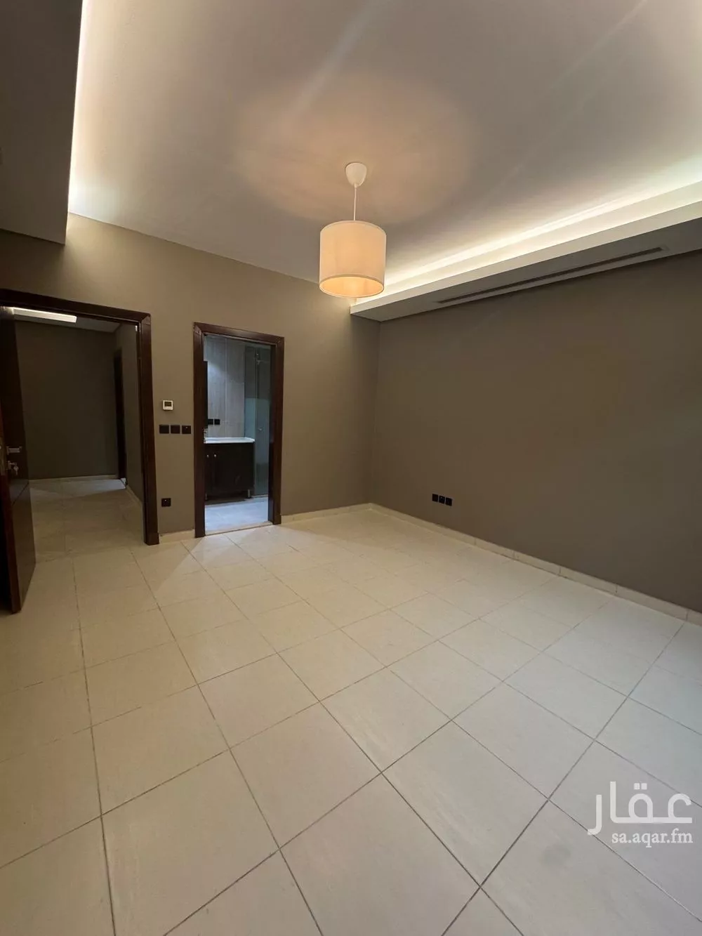5 bedroom apartment in Al Shati 10