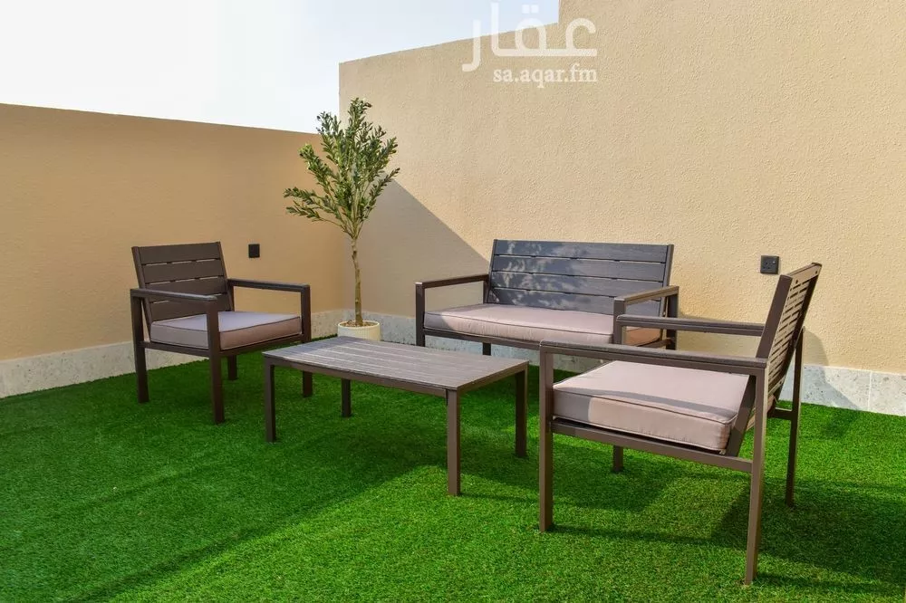 2 bedroom apartment in Al Salamah 13