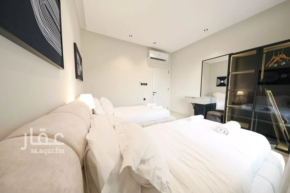 2 bedroom apartment in Al Salamah 25