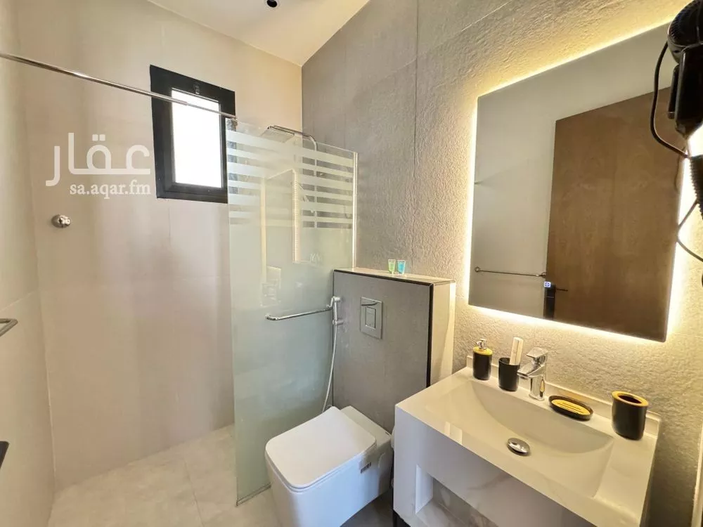 2 bedroom apartment in Al Salamah 15