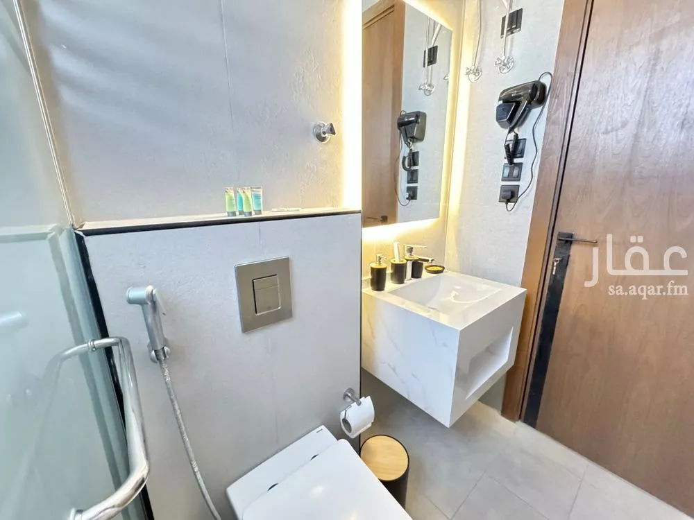 2 bedroom apartment in Al Salamah 23