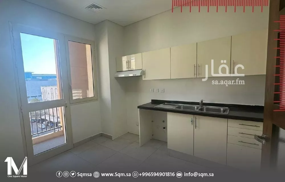 4 bedroom apartment in Al Salamah 14