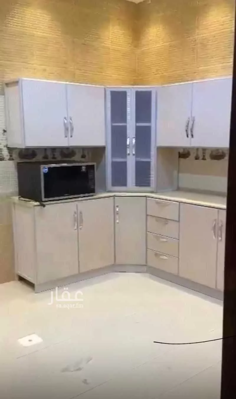 2 bedroom apartment in Al Hamdaniyah 12